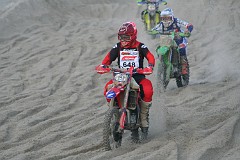 a (475)